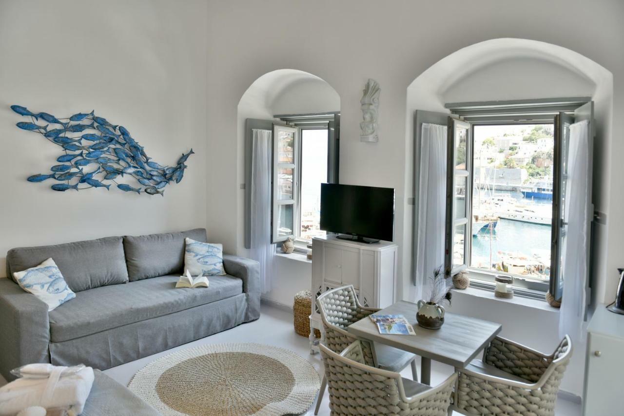 Port Mansion Hydra 1 Villa Exterior photo
